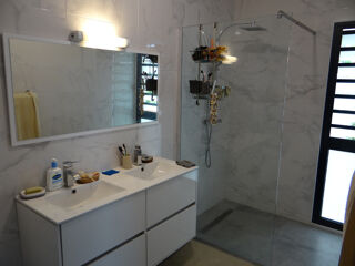  Appartement � vendre 3 pi�ces 80 m�