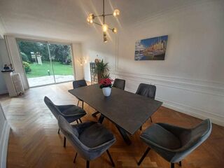  Propriété/château à vendre 12 pièces 285 m²