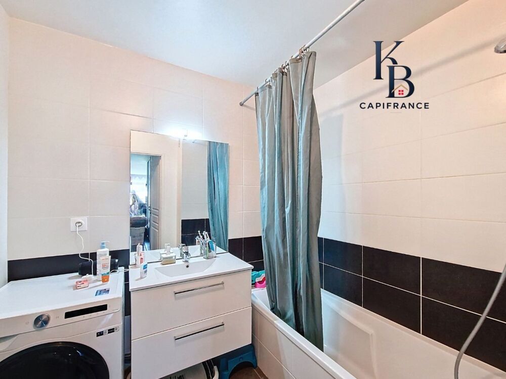 Location Appartement FAUCIGNY, appartement T3 meublé avec balcon exposé Sud, vue dégagée sans vis-à-vis et garage fermé Faucigny