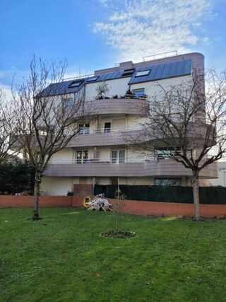  Appartement à louer 2 pièces 53 m²