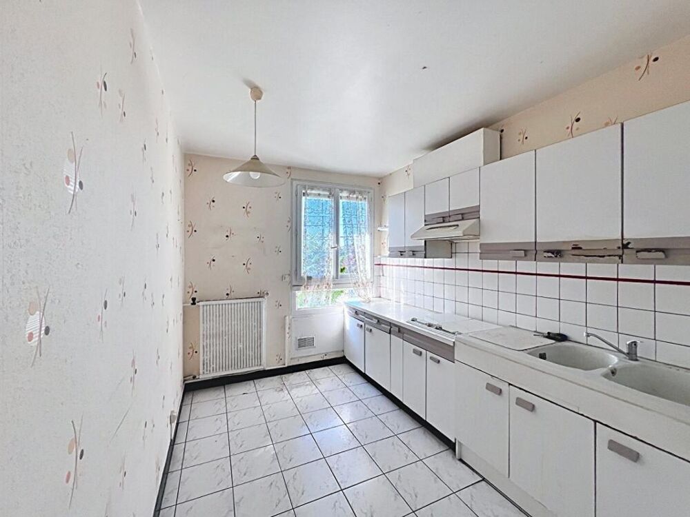 Vente Maison Maison familiale 4 chambres avec garage et jardin Le cendre