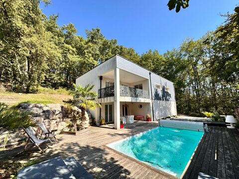   Maison Maison - 7 pi�ce(s) - 150 m�