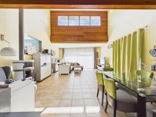  Maison  vendre 5 pices 230 m