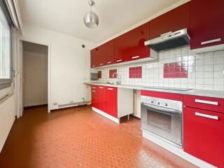 Vente Appartement Dijon, Proche Centre-ville Appartement Type 4 Traversant de 82m2 Dijon