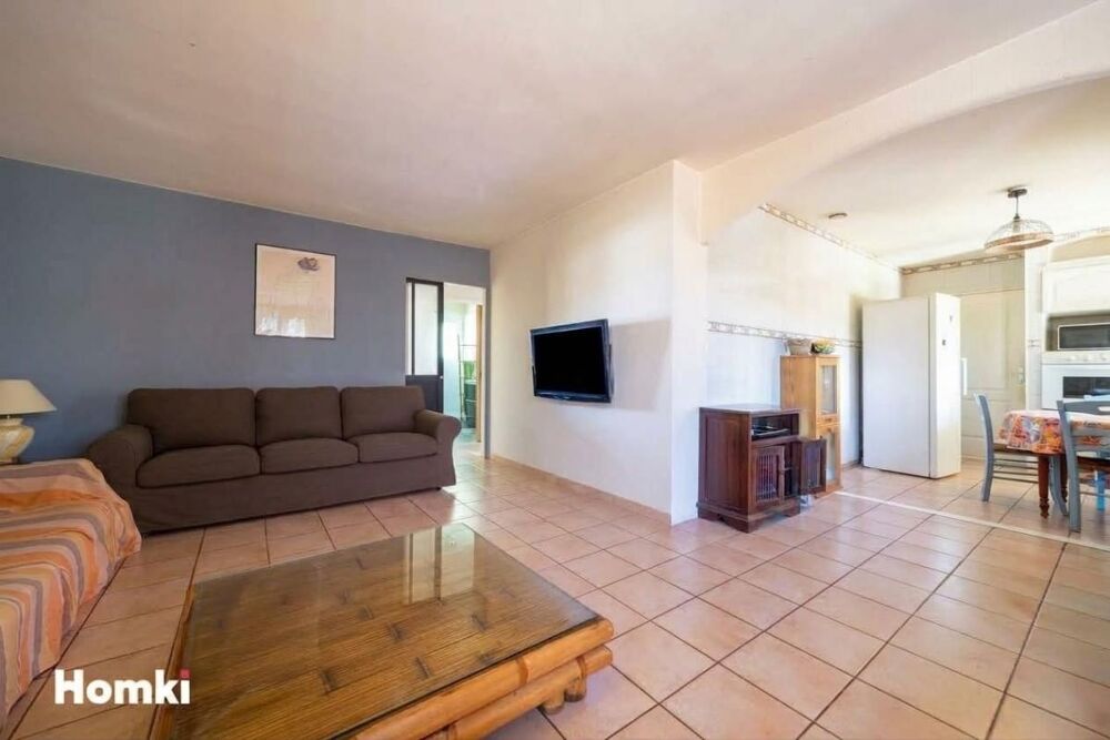 Vente Villa Villa T7 de 127 m² avec T2 indépendant – Pélissanne Pelissanne