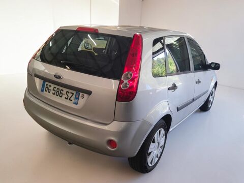 Fiesta 1.3 70 AMBIENTE 5P 2006 occasion 06640 Saint-Jeannet