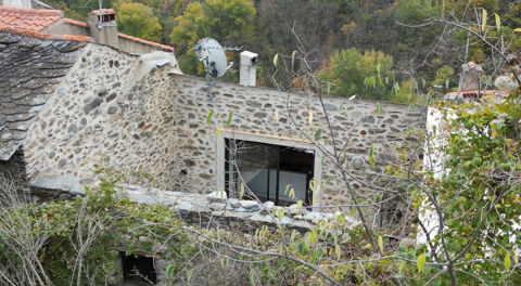   Maison 140m2  (T2+T4) avec for�t Maison - 6 pi�ce(s) - 140 m�