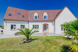  Proprit/chteau  vendre 10 pices 310 m