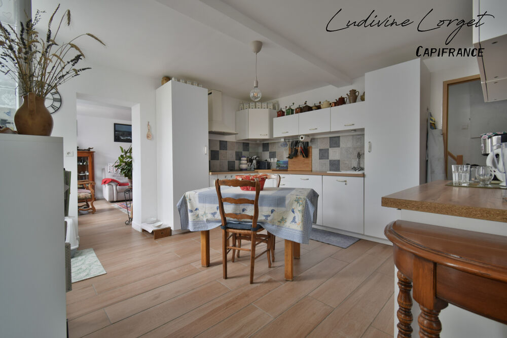 Maison à vendre à Gizy (02) 5 pièces - 114 m²  3 chambres  Dépendance 47 m²  Garage Toiture neuve  DPE D - Terrain 645m2 