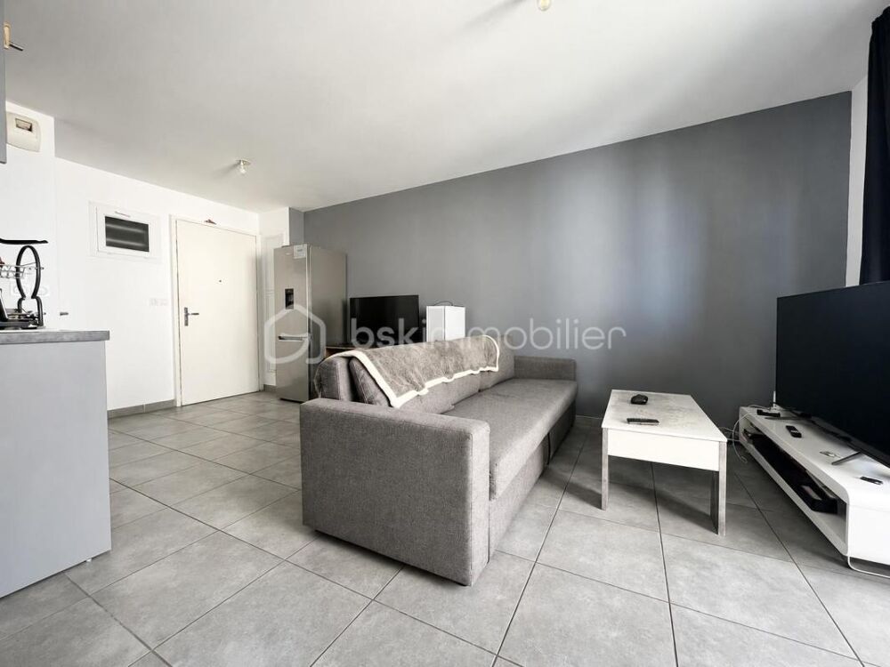 Appartement T2 avec terrasse (Vendu loué) VALRAS