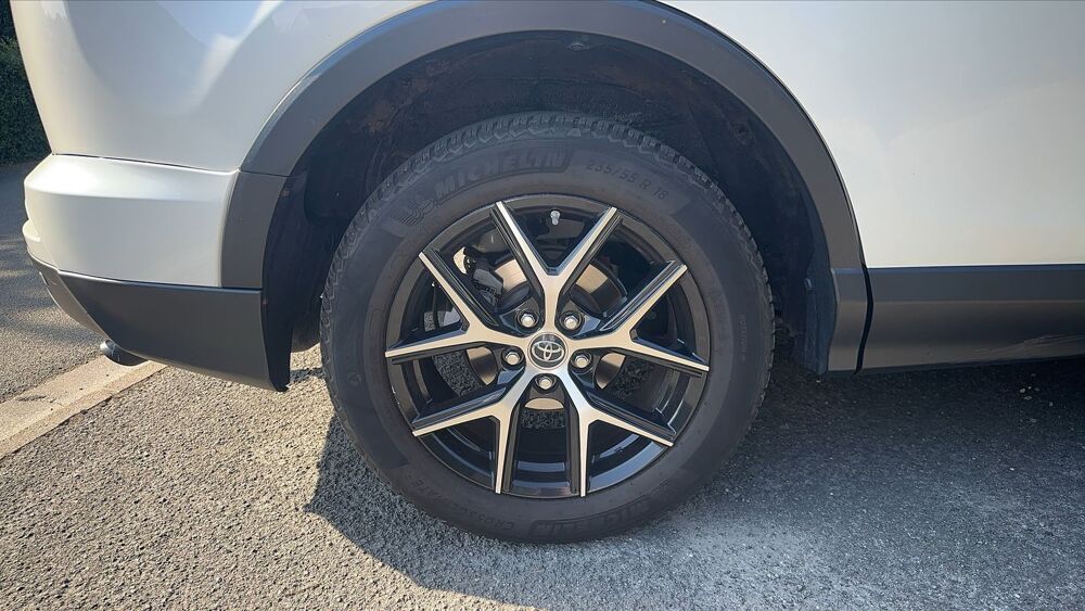 RAV 4 2.0 D-4D 143 Design 2016 occasion 59790 Ronchin