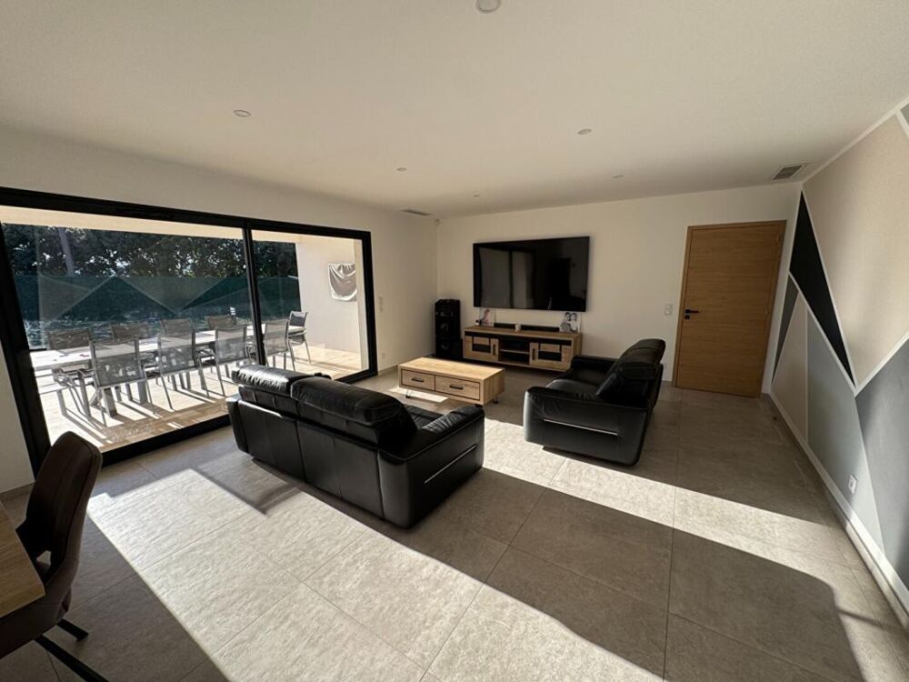 � vendre  Villa Trans-en-Provence (83720)