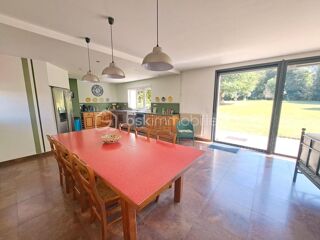  Maison à vendre 7 pièces 215 m²