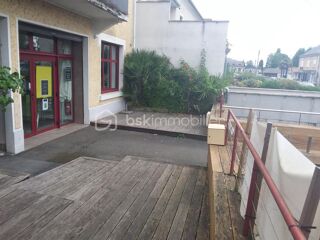  Immeuble � vendre 15 + pi�ces 300 m�