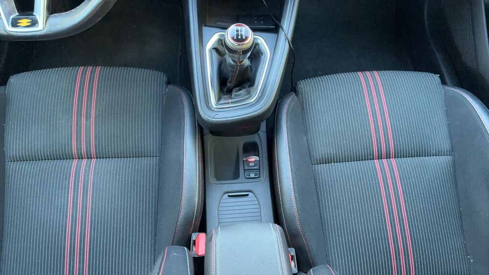 Clio 1.0 TCe 100 RS Line 2020 occasion 13300 Salon De Provence