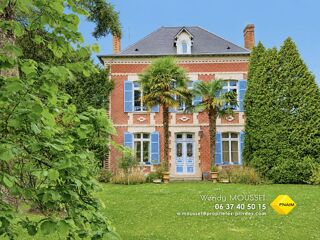  Villa à vendre 15 + pièces 247 m²