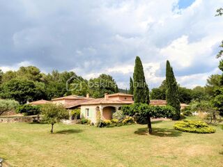  Propriété/château à vendre 10 pièces 314 m²