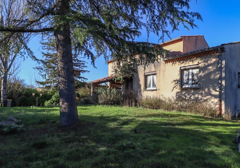 À vendre - Maison familiale 160 m² avec piscine, grand terrain et hangar - Aussillon (81)