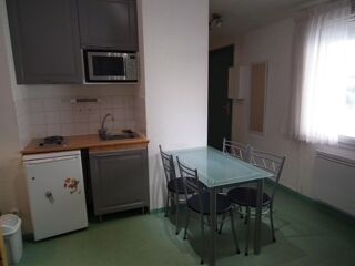  Appartement à louer 1 pièce 25 m²