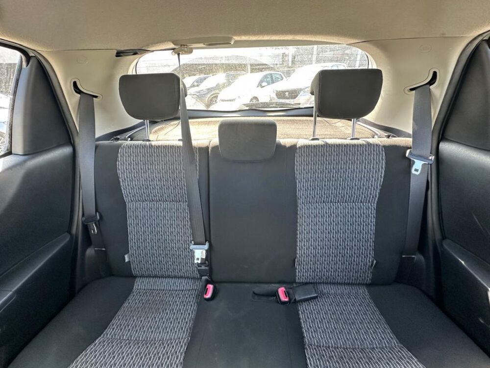 Yaris III (2) 100 VVT-I DESIGN 5P 2014 occasion 78240 Chambourcy