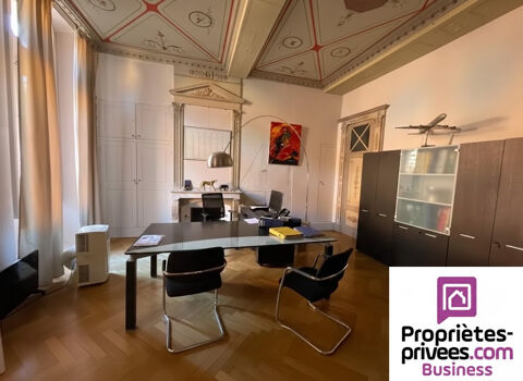   Bureaux de Prestige 184 m² - Rue Saint-Antoine du T (Hyper-centre) 