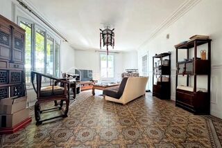  Maison  vendre 9 pices 260 m