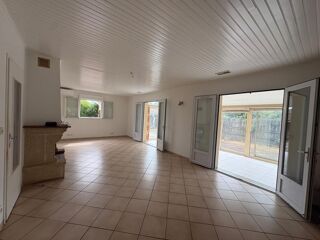  Maison à louer 3 pièces 92 m²