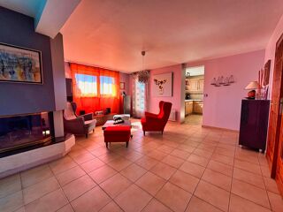  Maison à vendre 6 pièces 217 m²