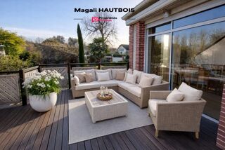  Propri�t�/ch�teau � vendre 10 pi�ces 220 m�