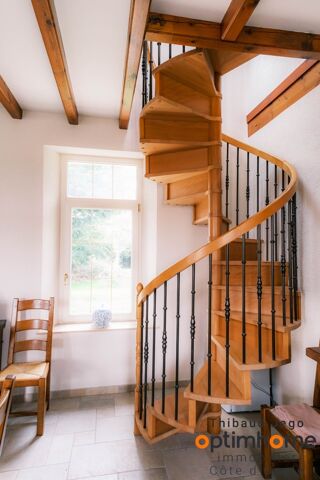  Ferme à vendre 15 + pièces 295 m² Rety