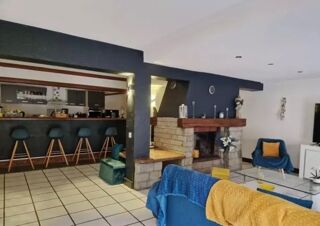  Maison à vendre 6 pièces 439 m²