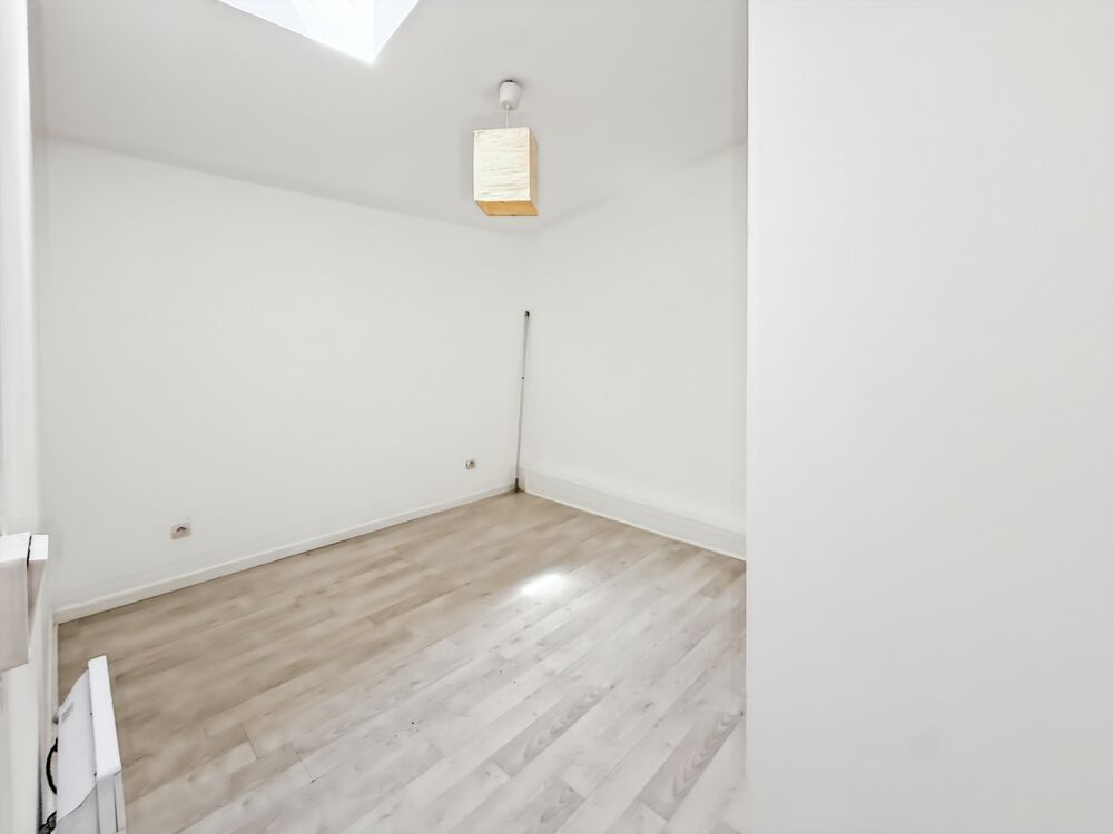 Vente Appartement Idéal investisseur – Lumineux T2 bis de 46 m² – Bordeaux Capucins / Victoire Bordeaux