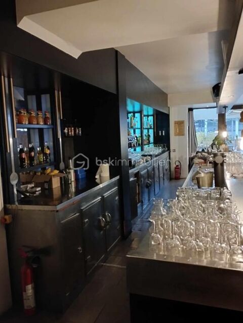   BRASSERIE BAR EMPLACEMENT N°1 MANDELIEU – GROS POTENTIEL – TERRASSE 50 M² 