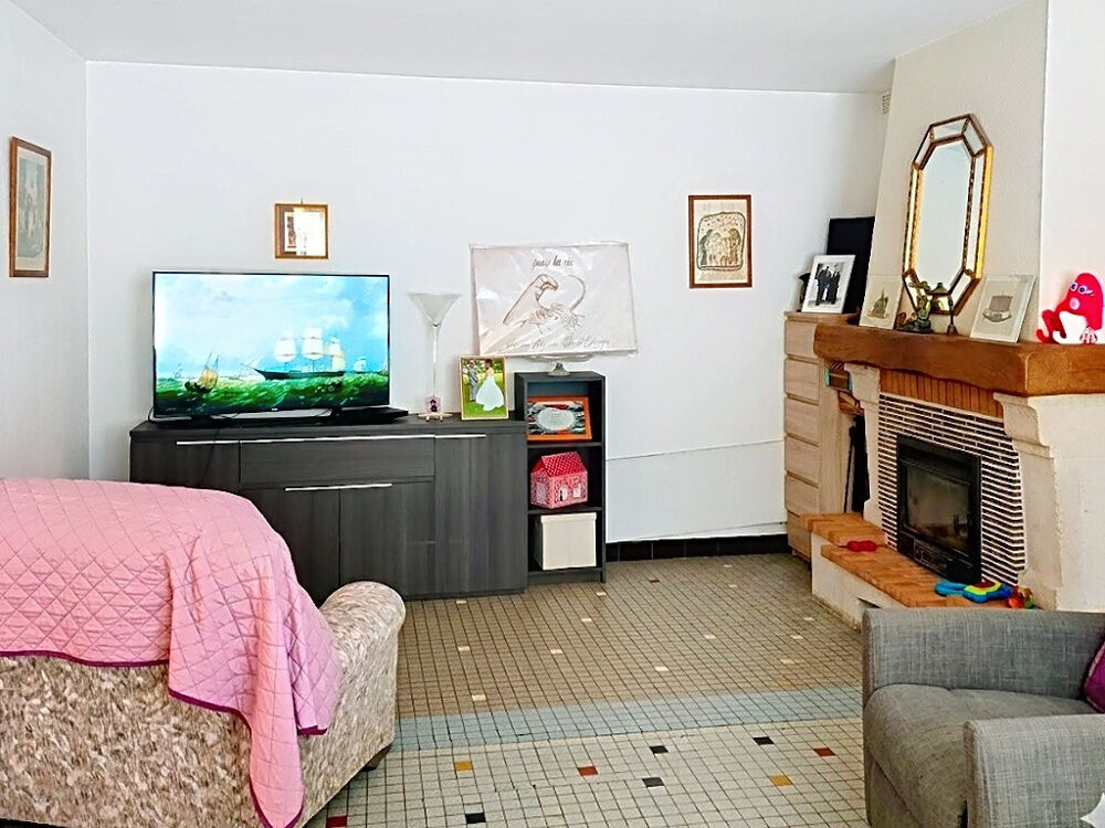Vente Maison EXCLUSIVITE Maison se situant à  Vervant 5 pièce(s) Vervant