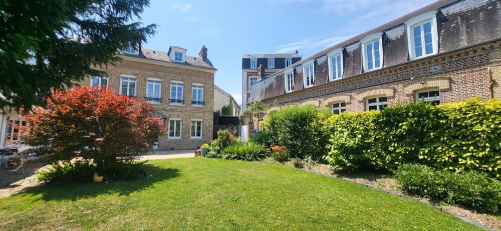 Maison 8 pièces 272 m² · à Elbeuf · 272 m² · 556 000 €