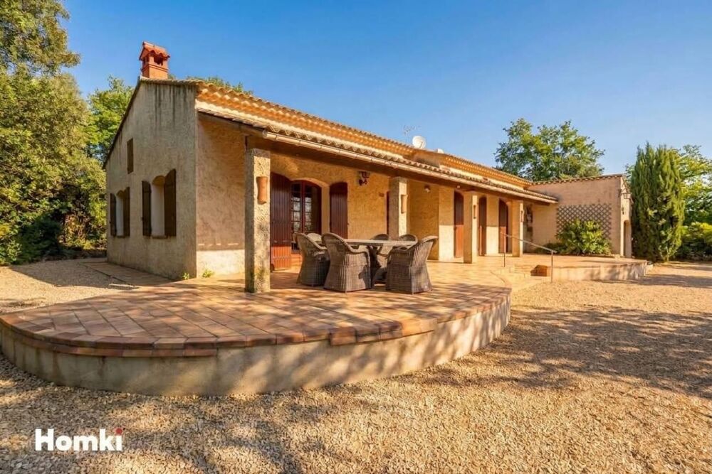 Vente Maison Piolenc - Maison familiale de 119 m² avec fort potentiel, grand terrain et stationnement XXL Piolenc