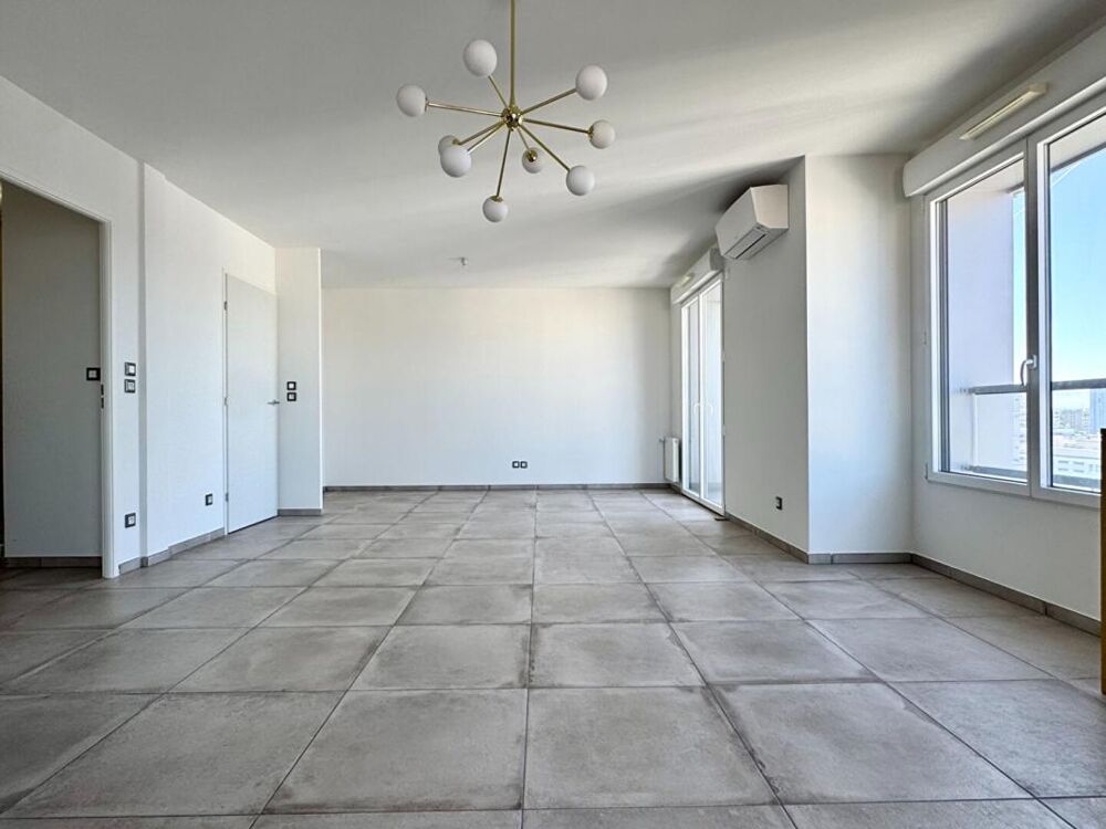 appartement de 85 m² en étage élevé (2019)