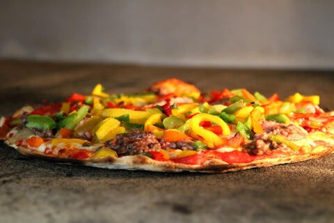   � VENDRE � FONDS DE COMMERCE - RESTAURANT PIZZERIA SUR PLACE & � EMPORTER - Proche Allaire 