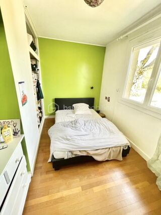  Immeuble � vendre 7 pi�ces 167 m�