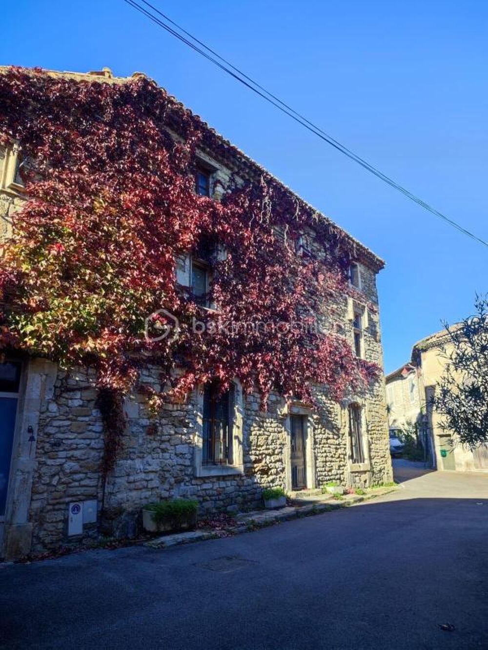 Vente Propri�t�/Ch�teau magnifique demeure datant du XV�me si�cle La baume de transit