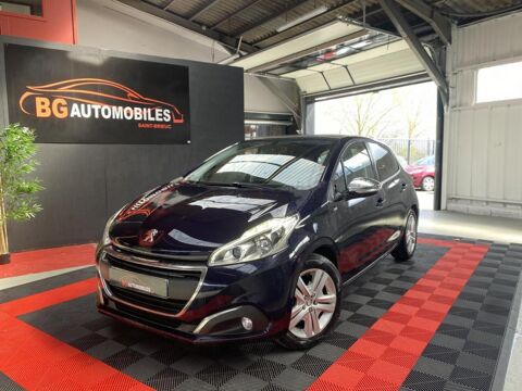 Peugeot 208 1.2i PureTech 82 CH STYLE - GARANTIE 6 MOIS 2016 occasion Trégueux 22950