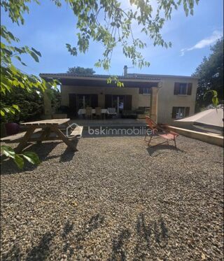  Villa à vendre 6 pièces 134 m²