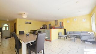  Maison à vendre 7 pièces 166 m²