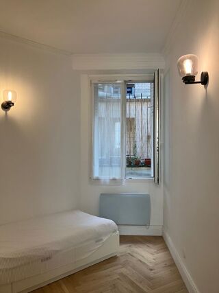  Appartement à louer 1 pièce 11 m²