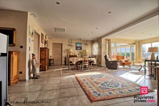  Maison à vendre 6 pièces 195 m²