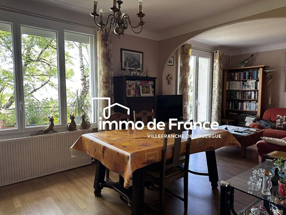 Vente Immeuble Maison comprenant 3 appartements loués : 1 T2, 2 T3 / T4, 3 garages et 3 parkings Villefranche de rouergue