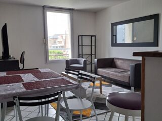 Appartement à louer 3 pièces 55 m²