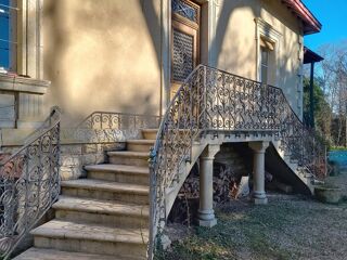  Maison � vendre 8 pi�ces 222 m�