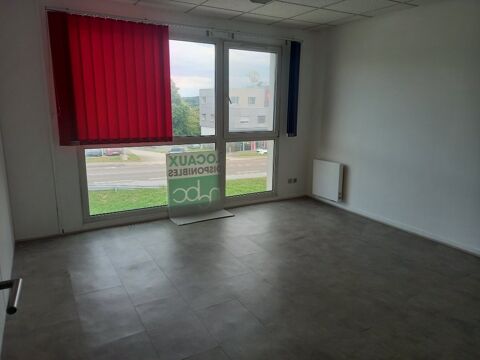   A LOUER - BUREAUX 