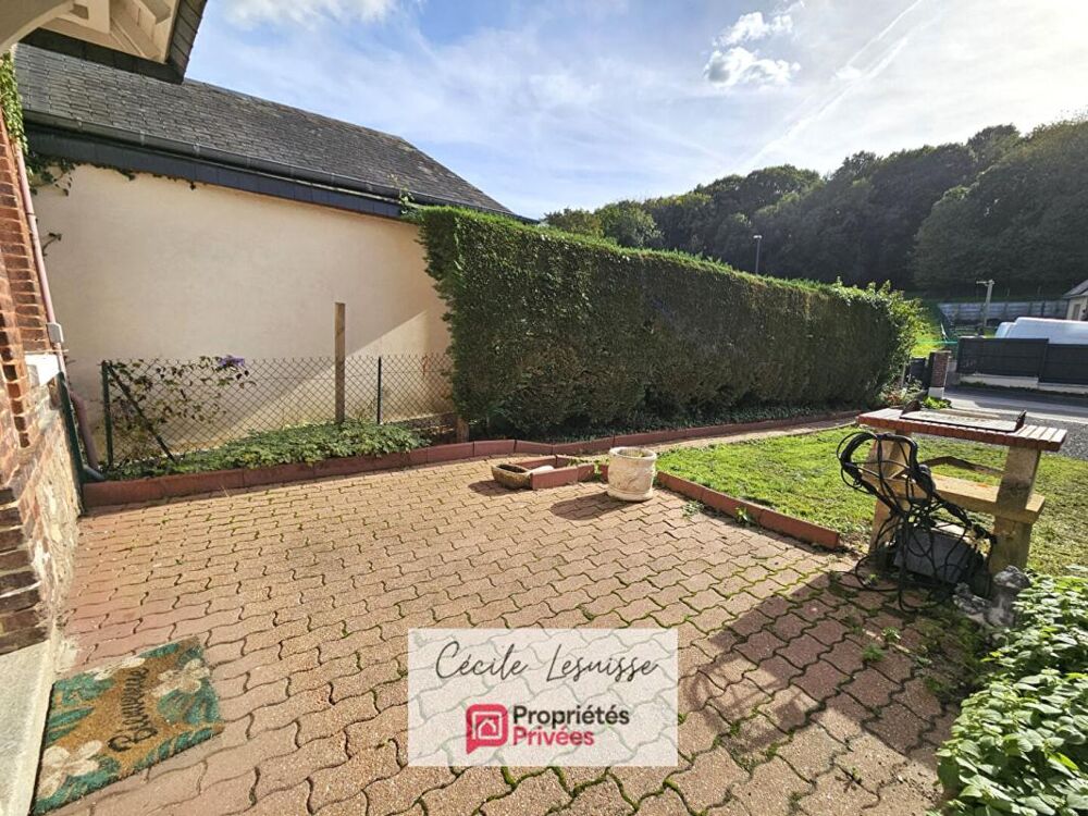 Vente Maison Maison 4 pièces avec terrasse, petit jardin et espace de stationnement Lillebonne